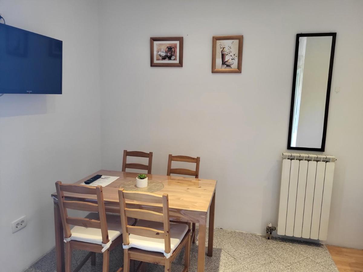 Apartmaji Tim Izola Luaran gambar