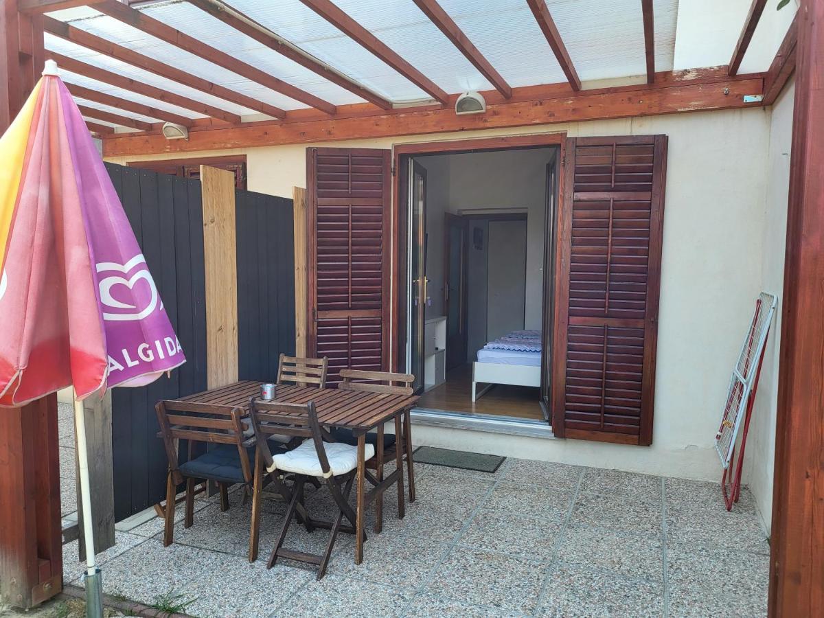 Apartmaji Tim Izola Luaran gambar